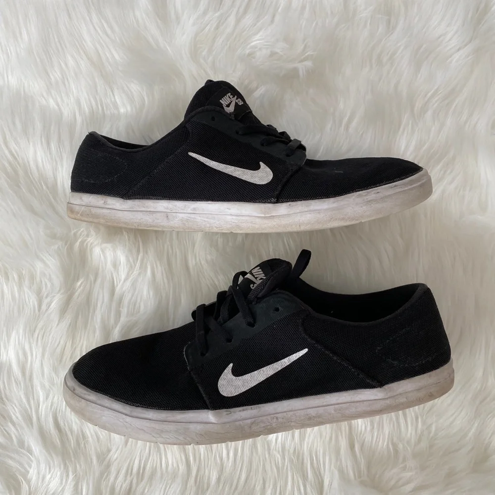Nike Flex Experience Run sneaker, Sz. 8